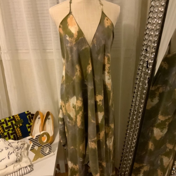 Back Out - Picture 3 of 6